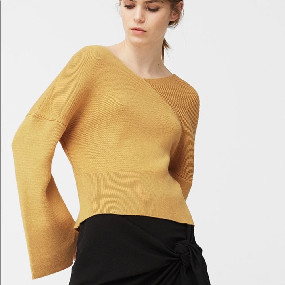 Mango Yellow V Neck Asymmetrical Sweater - Picture 1 of 7